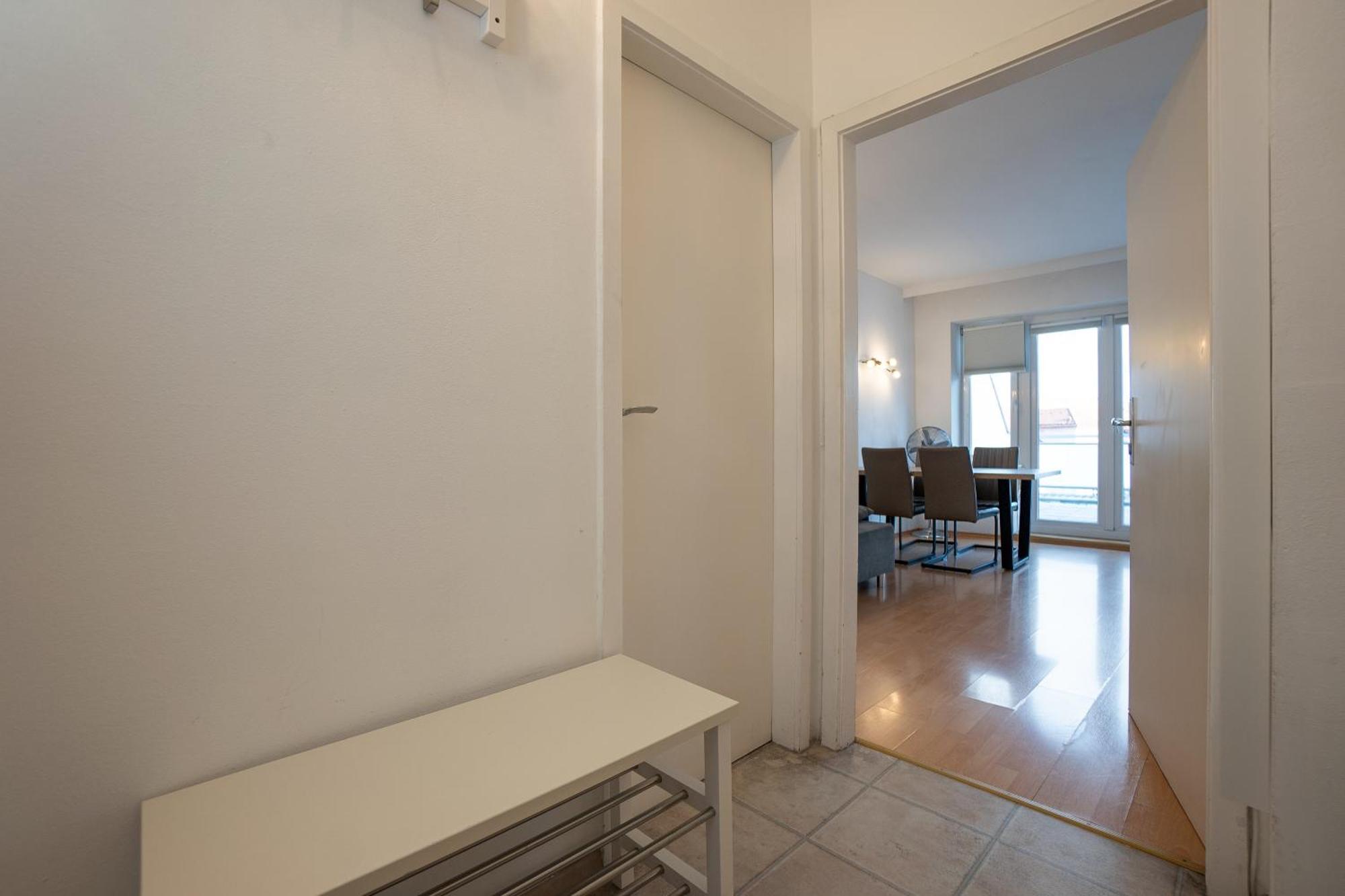 With A Private Terrace Located Right Near Belvedere Castle, 15 Minutes Away From Stephansdom Apartment